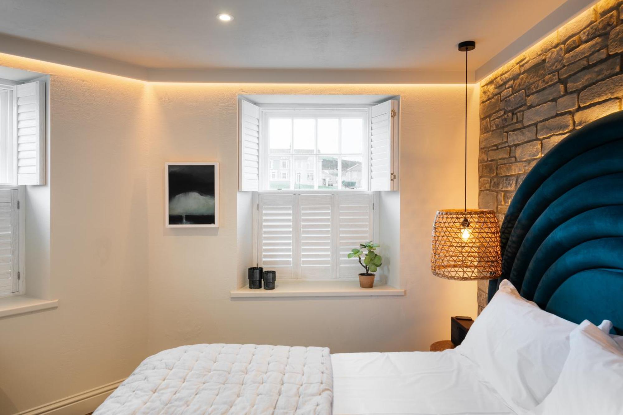 Hive Townhouse Hotel Aberaeron Exterior foto