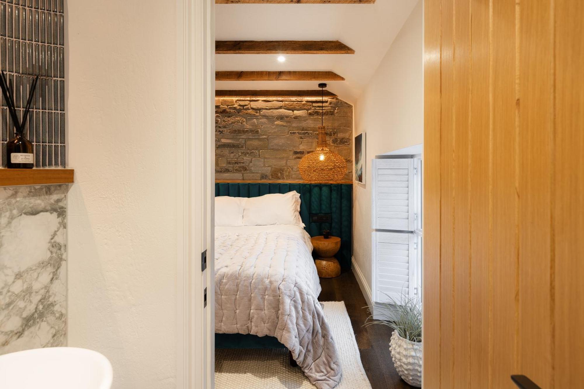 Hive Townhouse Hotel Aberaeron Exterior foto
